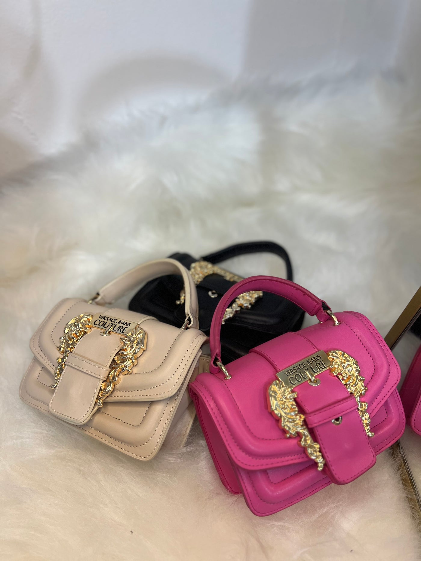 aura versace bag