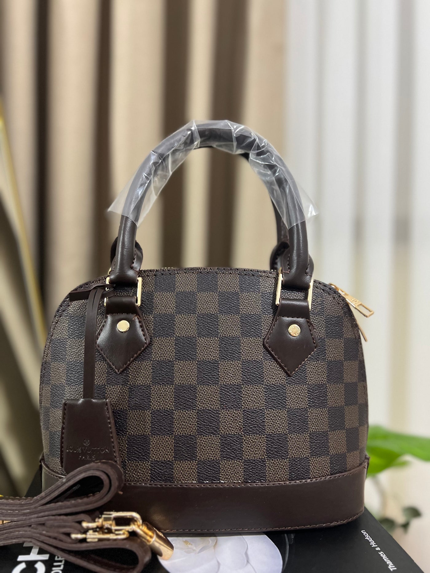 AURA LV BAG